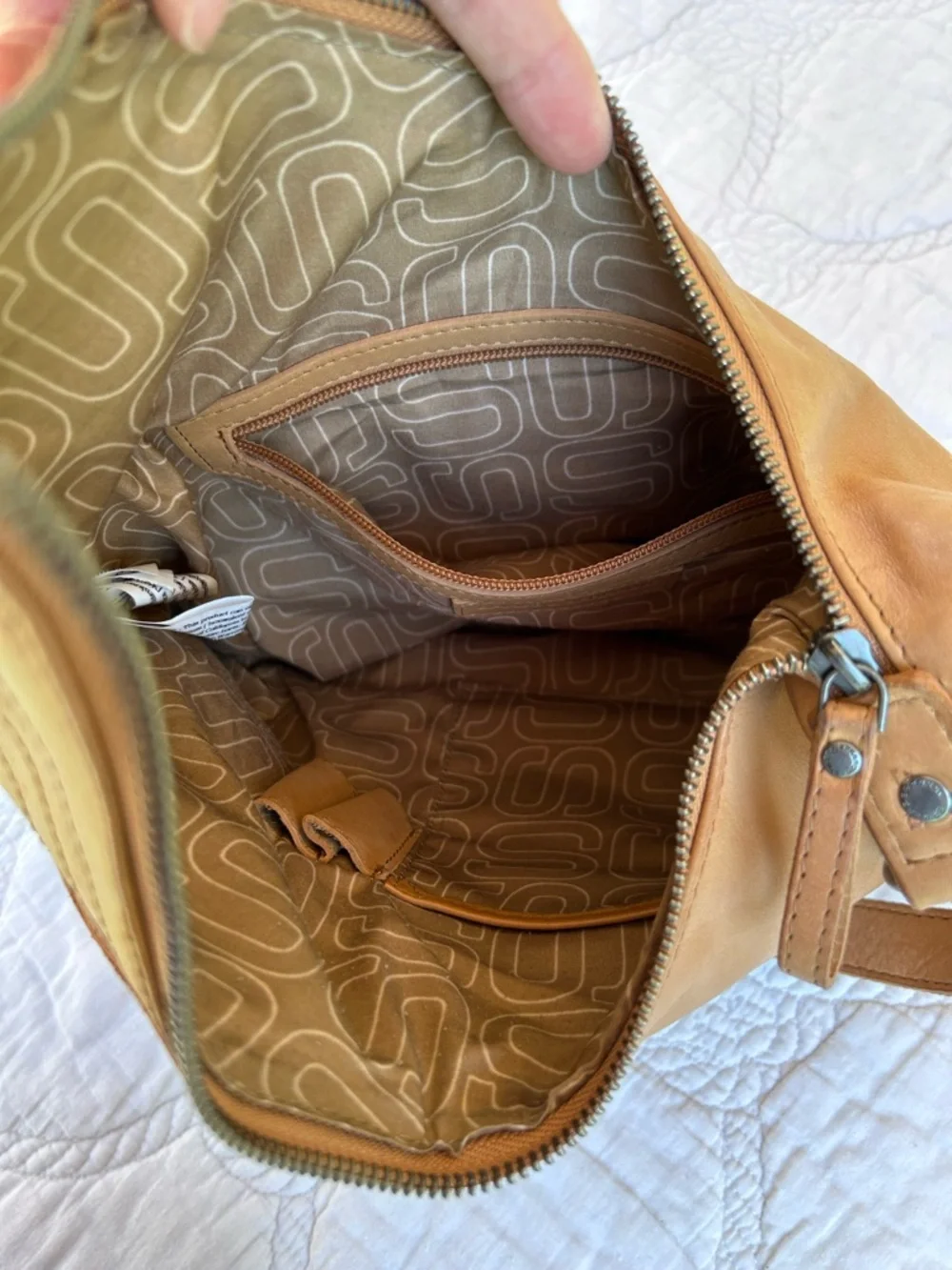 Spikes & Sparrow “Moria” Leather Crossbody / Shoulder Bag - Camel / Tan